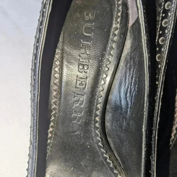 Burberry heels - Picture 10 of 10